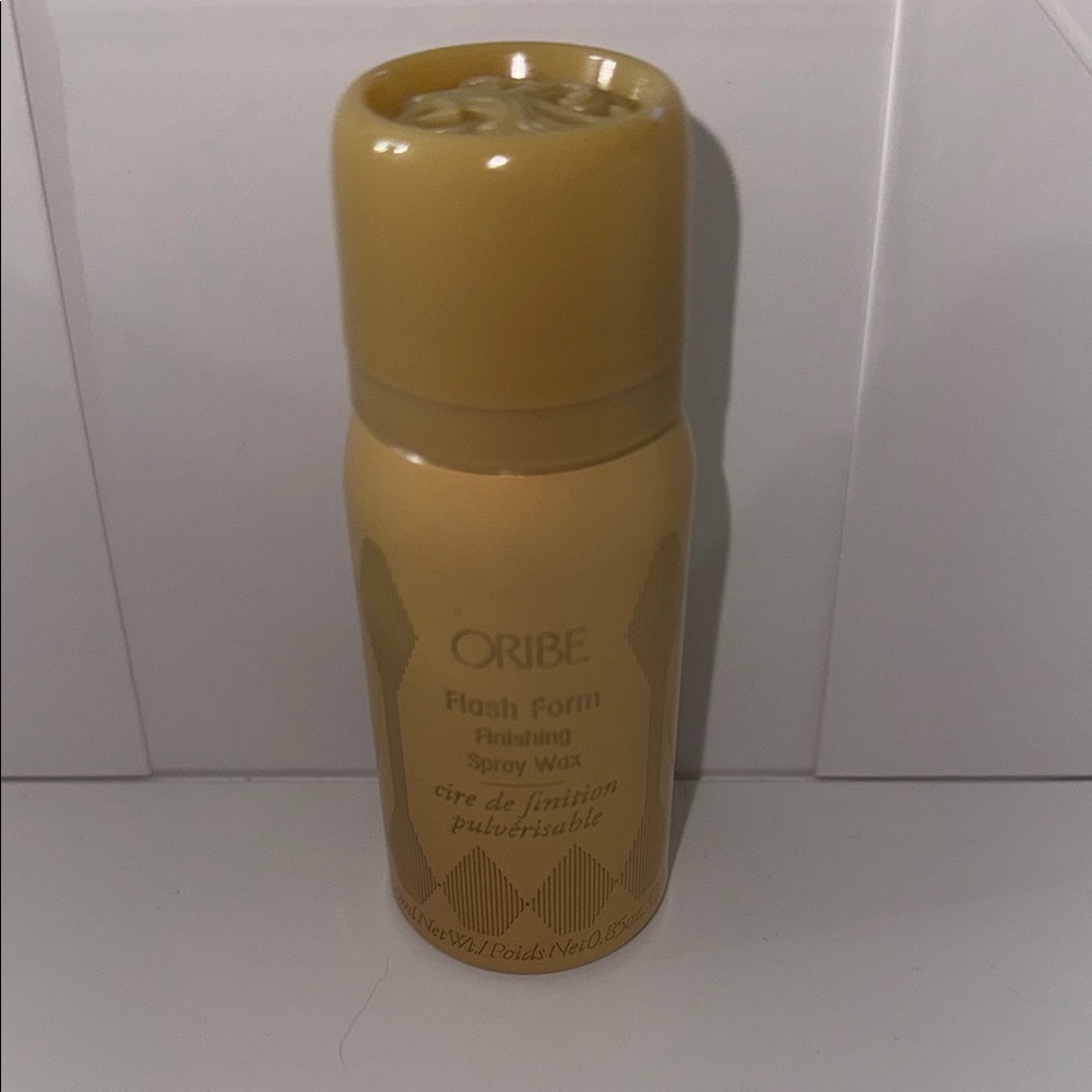 Oribe Gold Styling Spray for Effortless Hair Control